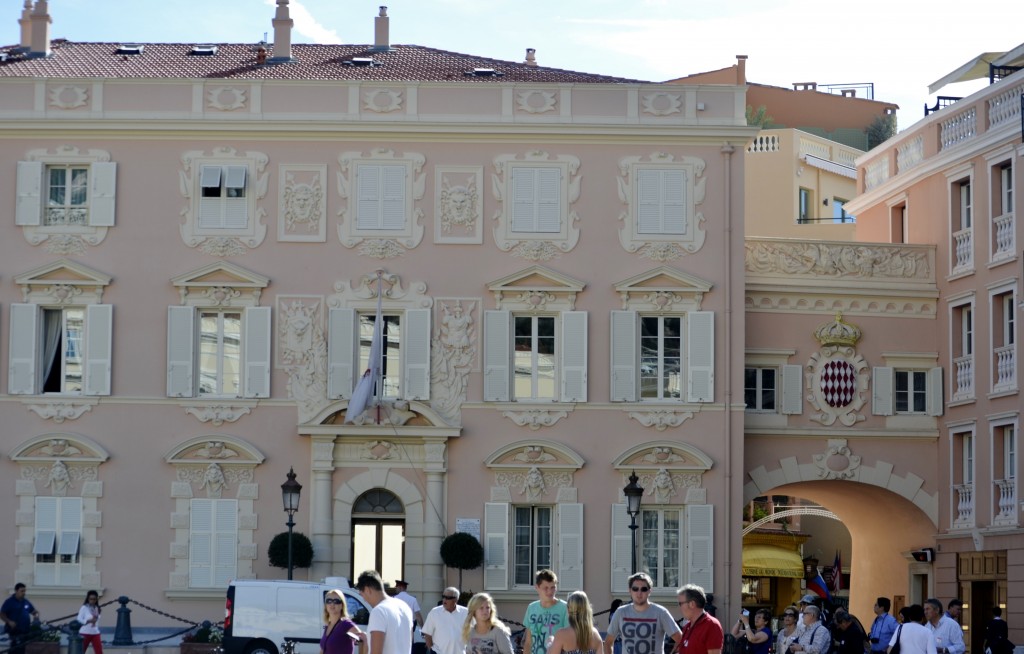 0928 Monaco Courtyard