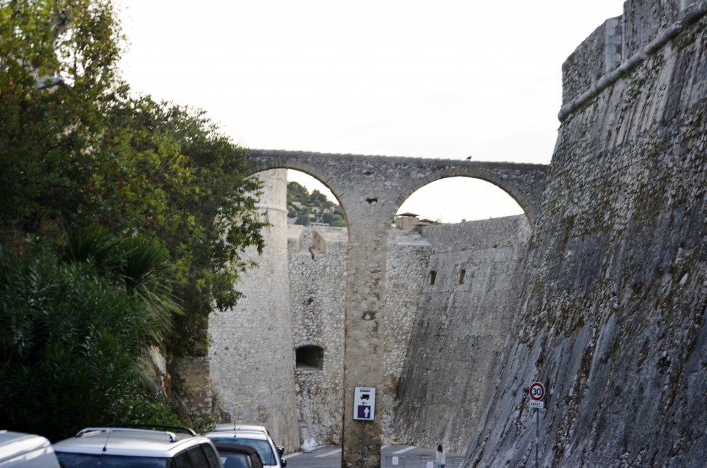 0928 Passing through the fort in Villafranche