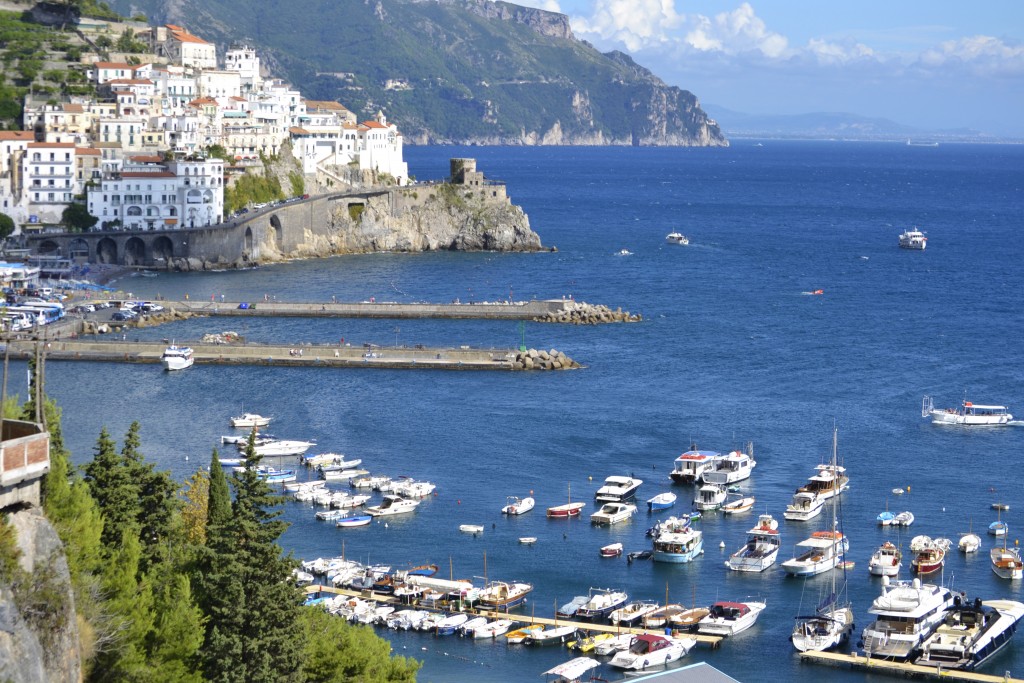 100 Amalfi - Beautiful Amalfi Harbor