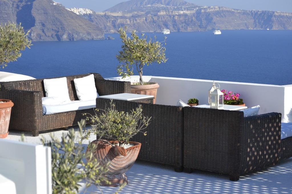 D5 Terrace View of the Caldera, Santorini