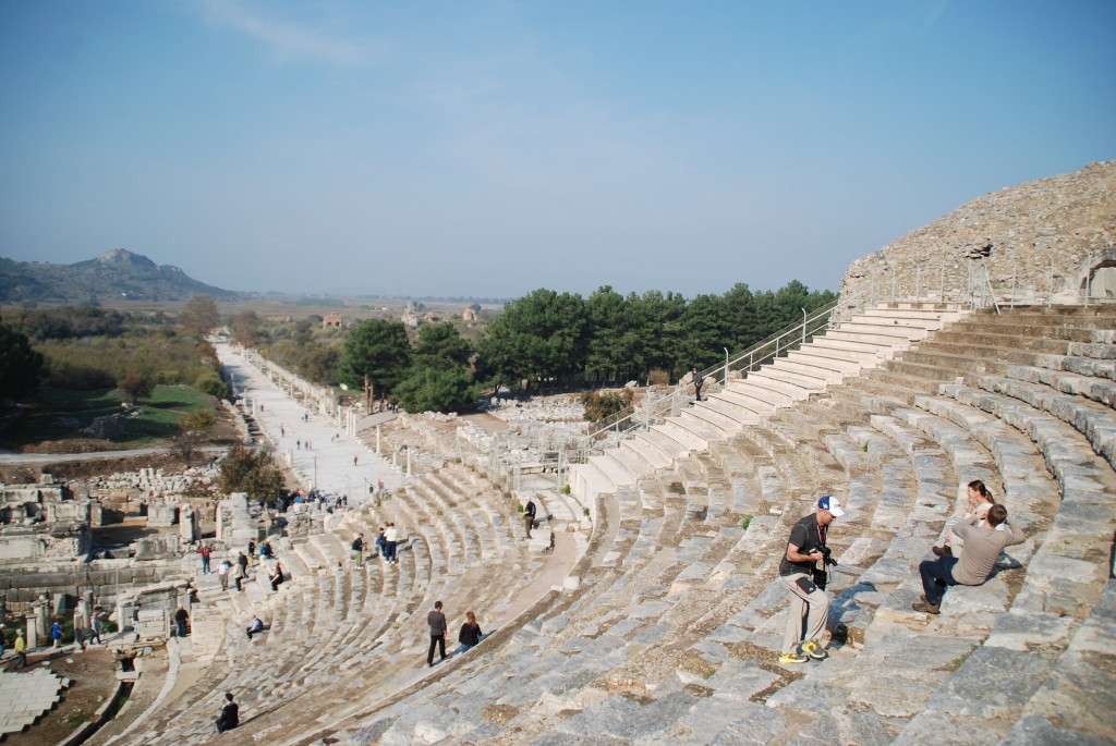 DSC_1037, View of Harbor Street from the Grand Theater, Ephesus