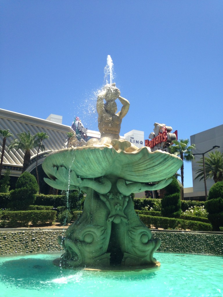 099 Exterior Fountain at Caesar's
