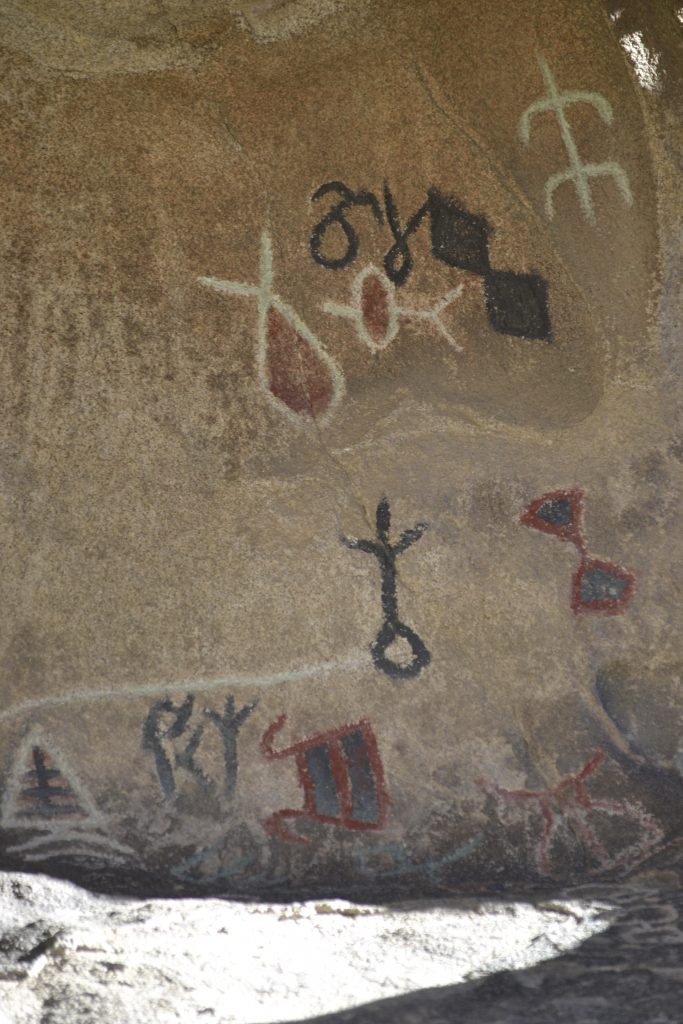 17 121112, Petroglyphs at JTSP